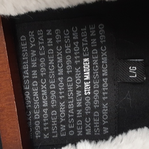 Steve Madden Black & White Cream Buffalo Plaid Sherpa Fleece Jacket - Picture 3 of 8